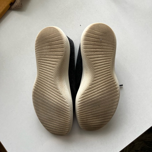 Allbirds Women’s Wool Runners Size 7 - Picture 3 of 4